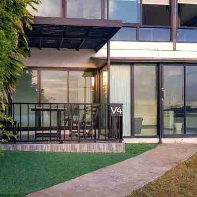 พรไพลินริเวอร์ไซด์ สังขละบุรี Hotel Exterior