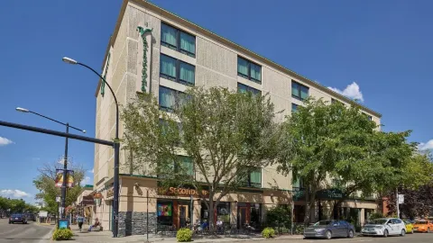 Varscona Hotel on Whyte in Edmonton