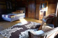 Rock and Wreck Dive Resort Hotel dekat Pulau Kelayang