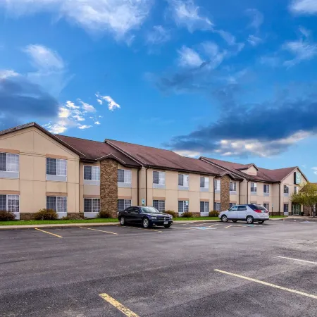 Quality Inn & Suites Lodi I-90