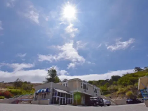 Malibu Country Inn Hotels in Malibu