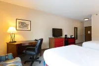 Wildwood Lodge & Suites