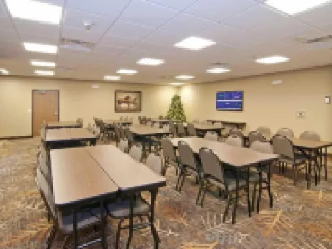 The Watford Hotels in McKenzie County