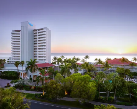 La Playa Beach & Golf Resort, a Noble House Resort Ξενοδοχεία στην πόλη Collier County