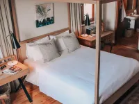 Sonnekus Boutique Hotel & Bistro in St James Hotels near Muizenberg Beach