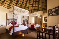 Mukambi Safari Lodge - breakfast