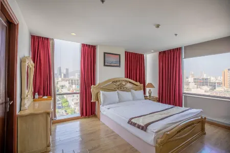 Nhật Linh Hotel & Suites Đà Nẵng