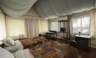 Grassroots Wayanad, Valley-View Tents