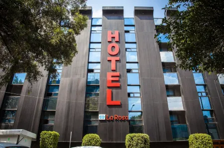 Hotel la Rosa - Adults Only Отели рядом со станцией Autobuses Poniente Station