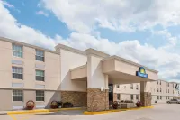 Days Inn by Wyndham Gillette Hotels in 