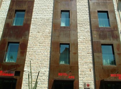 艾爾霍姆斯皇宮飯店