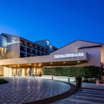 Portola Hotel & Spa Hotels near Spa On the Plaza
