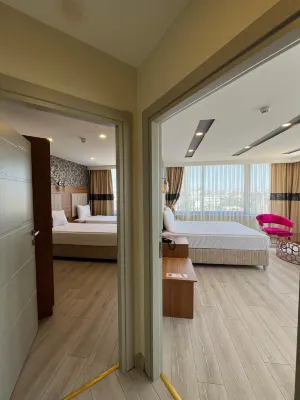 Golden Lux Hotel Antalya Hotel dekat Clock Tower