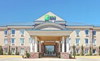 Holiday Inn Express & Suites Mountain Home Hotel di Mountain Home