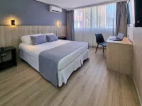 Panamericana Hotel Providencia Hotels near Sky Costanera