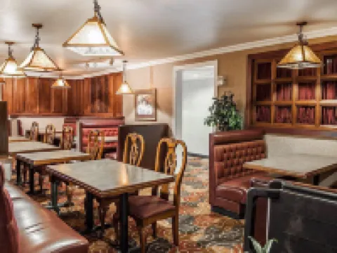 Comfort Suites Hotels in Corvallis