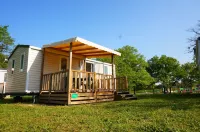 Camping de l'île Hotels in Sancerre