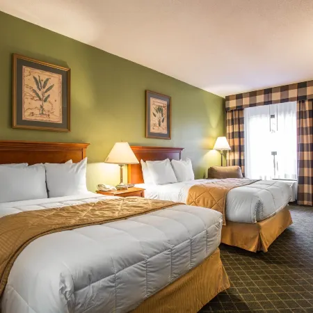 Clarion Inn & Suites Aiken South
