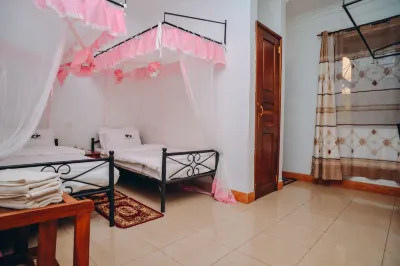 Arusha Giraffe Lodge
