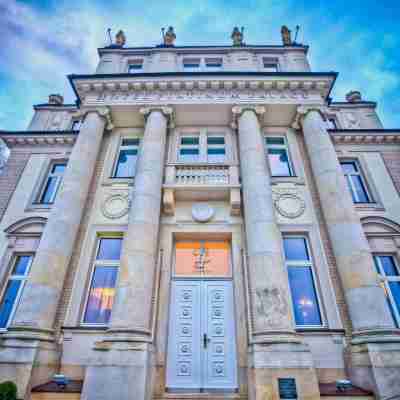 Platinum Palace Boutique Hotel & Spa Hotel Exterior