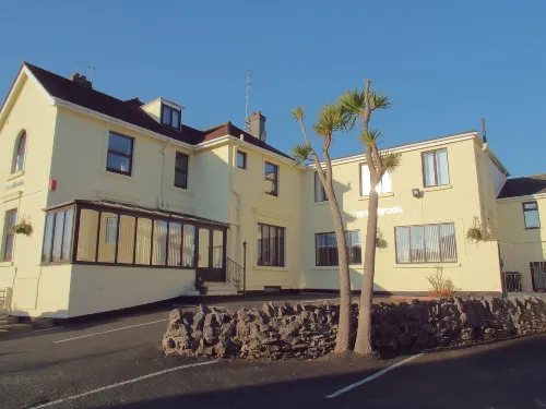 The Millbrook B&B Hotels in Torquay