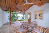 Hotel Pasatiempo Hotels in Tamarindo