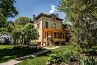 Vrooman Mansion B&B Hotels in 
