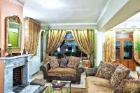 Anastassiou Hotel - Bike and Motorcycle Friendly Hotel - ที่มีที่จอดรถ