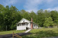 Lake Bomoseen Lodge Hotels in Castleton