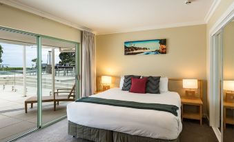Paihia Beach Resort & Spa Hotel