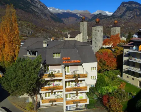 Schlosshotel - Self Check-in Hotel Hotels in Brig