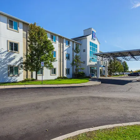 Motel 6 Whitby, on - Toronto East