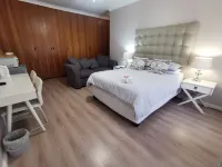 Villa Stella Guest House Hotels in Edenvale