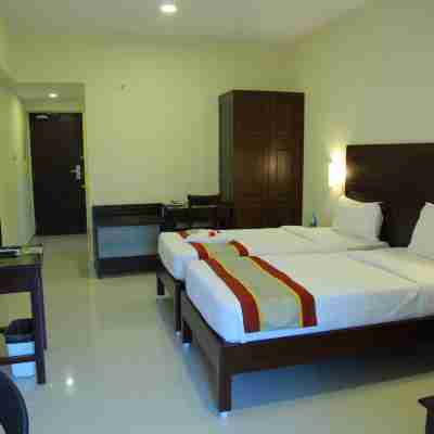 5 Falls Resort Rooms