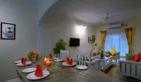 TreeHouse Blue Hotel & Villas Hotels in Majorda
