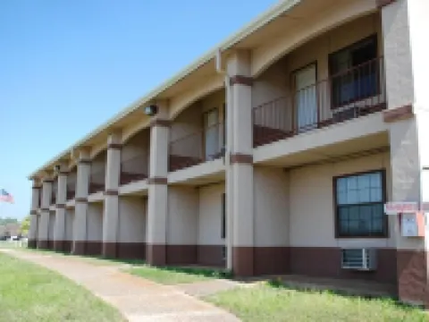 アップル ツリー イン タイラー リンデール リンデールのホテル