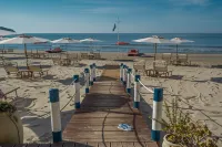 Summit Hotel - Strand
