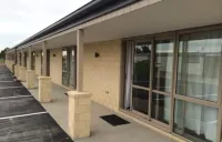 Rolleston Highway Motel - breakfast