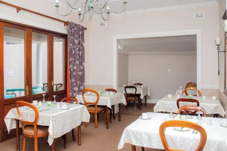 Roseland House Отели рядом с достопримечательностью «Университет Квазулу-Натал»