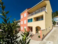 Apartments Sunshine Home Hotels in Vela Luka