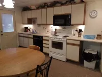Lakeshor Motor Inn - Inns
