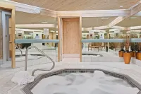 Poste Montane Lodge by East West - spa