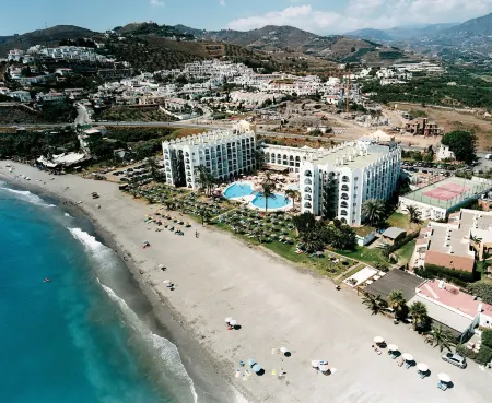 Ona Marinas de Nerja Spa Resort