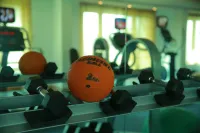 Radisson Hyderabad Hitec City - salle de sport