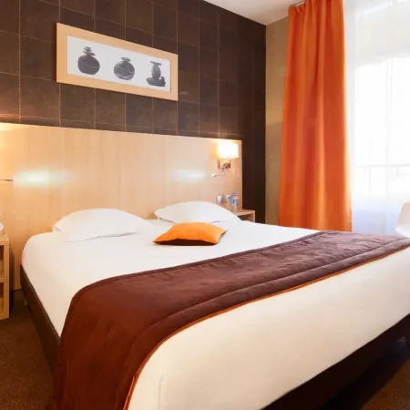 Hôtel Europe and Spa Отели в г. Реймс