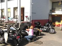 Bay Lake Inn - Frontiersman Motel Hotels in Timiskaming District