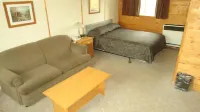 Dreamland Motel