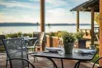 Camano Island Inn Hotels in Island County