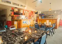 Cozy Corner Motel & Restaurant Hotels in Haines Junction