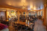 Grand Mesa Lodge Hotels in Cedaredge